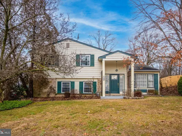 1244 Fitzwatertown Rd, Abington, PA 19001