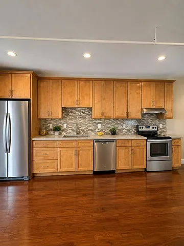 48 Parsons St #4 — Photo 2