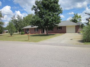 100 Stonehedge Ct, Sumter, SC 29154