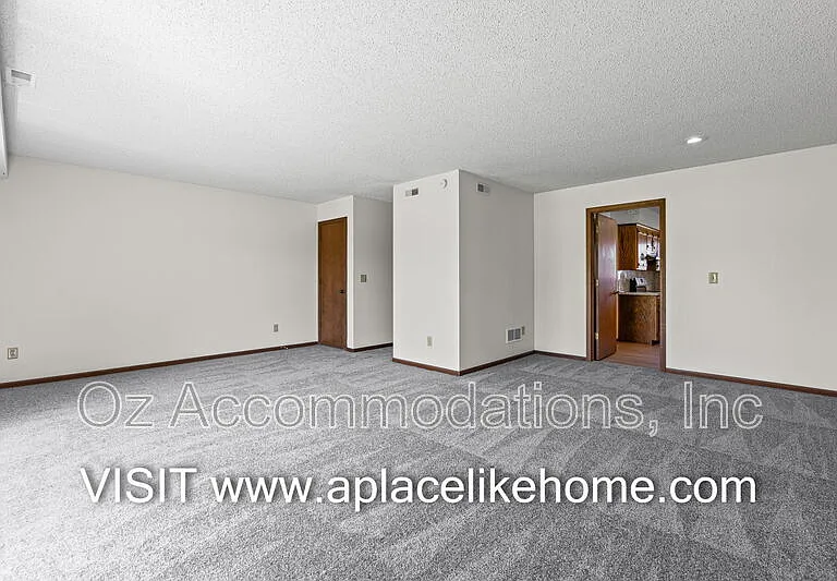 1105 Jeff Cir — Photo 10