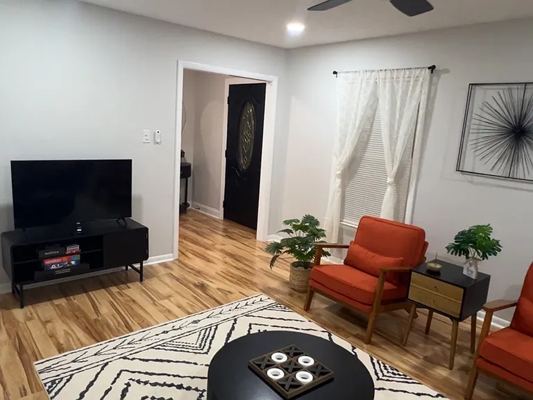 6869 Brasswood Dr — Photo 13