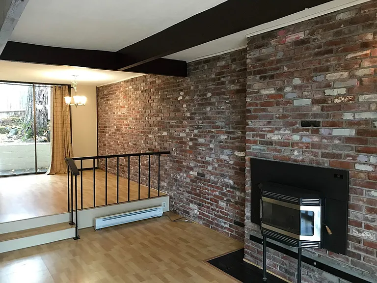 3444 Willamette St — Photo 6