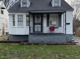9400 Sussex St W, Detroit, MI 48228