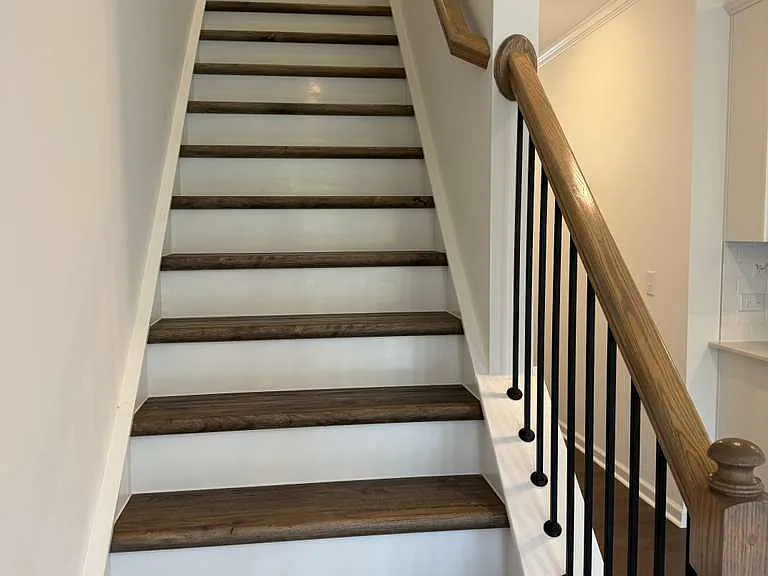 425 Venetian Dr — Photo 26