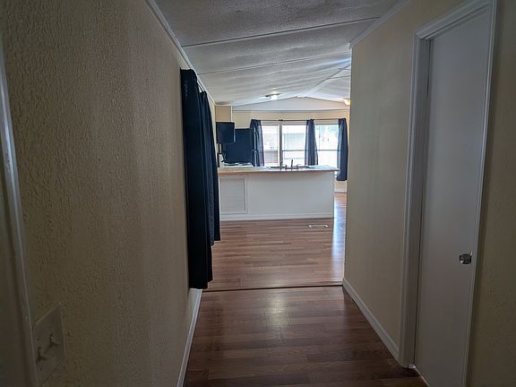 3rd image of 3030 Beaver Creek Dr