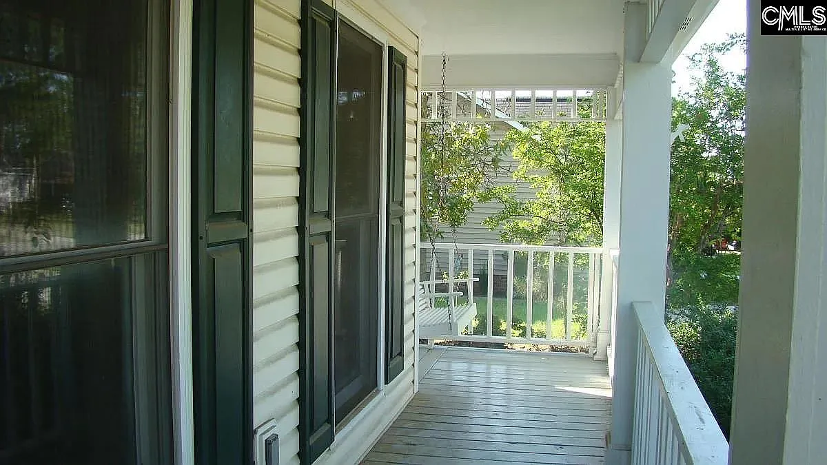 3 bed, 1300 sqft, $1,550 — Photo 3