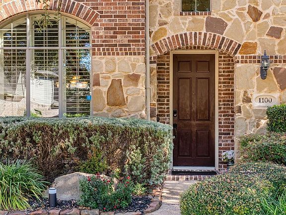 4th image of 1100 Duttons Meadow Ln