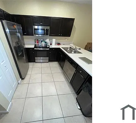 3 bed, 1859 sqft, $3,600 — Photo 3