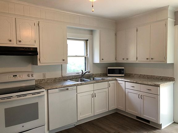 5th image of 1704 E 6th St