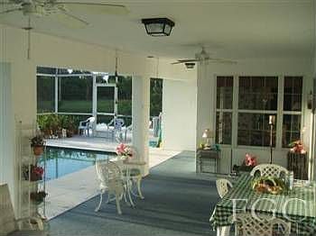 2nd image of 6061 Anchorline Ct