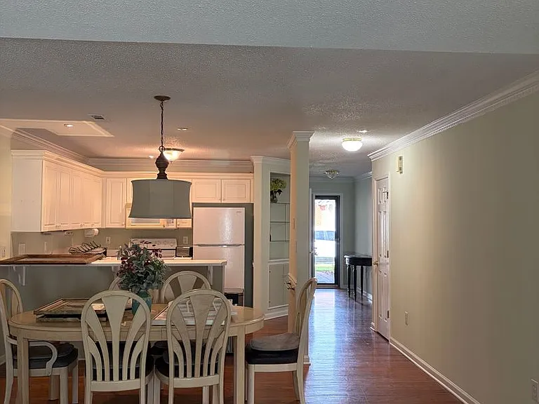 24 Magnolia Crest Dr — Photo 7