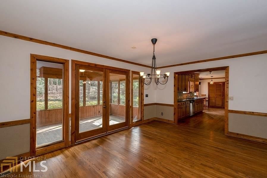 2nd image of 75 Brandywine Trl