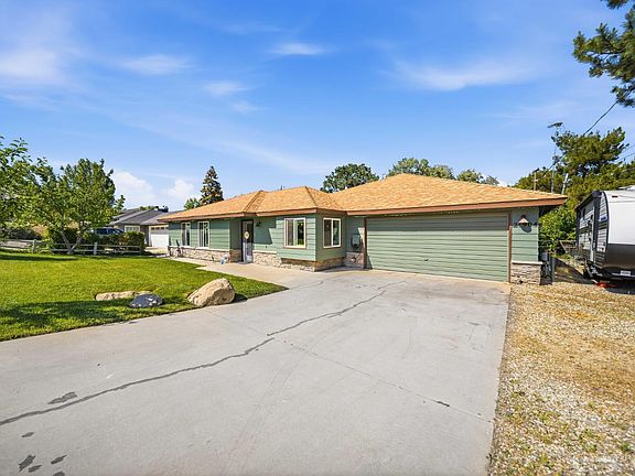 4th image of 21904 Mariposa Rd