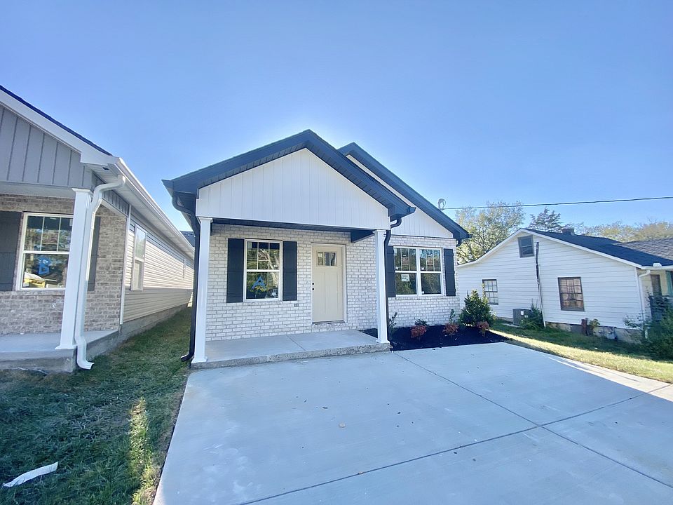 1st image of 218A Burdock St #A