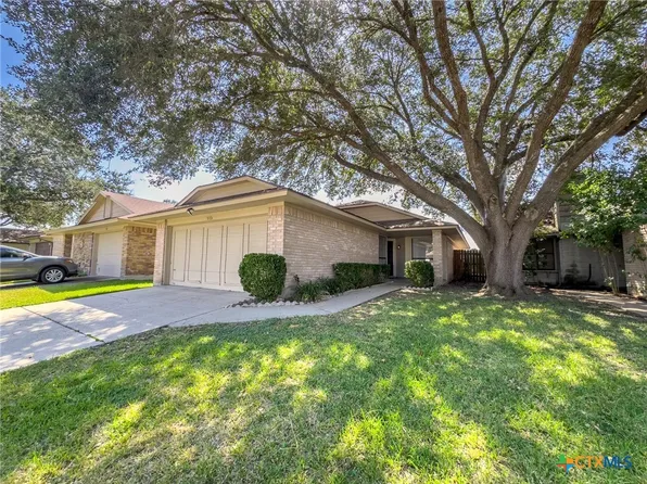 115 Mandarin Dr, Victoria, TX 77901