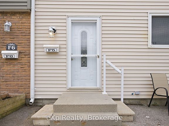 4th image of 400 Westwood Dr #F5
