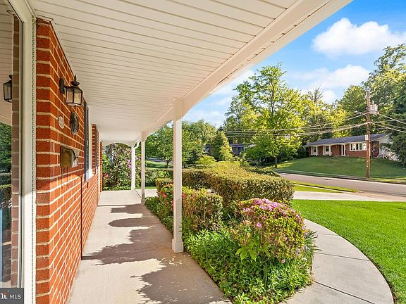 5th image of 4306 Argonne Dr