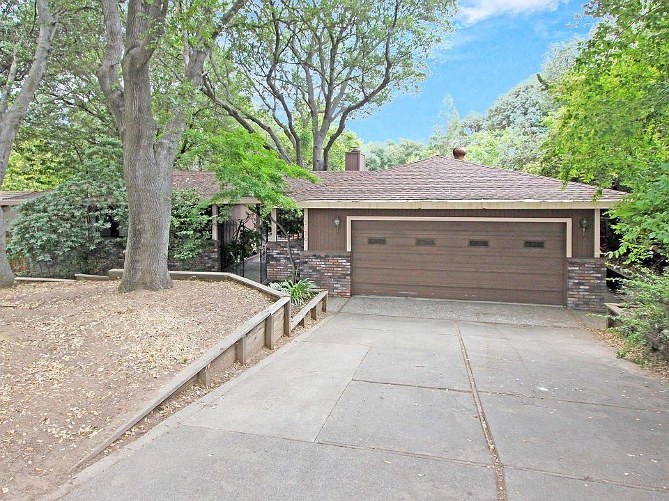 2nd image of 5036 Kenneth Ave