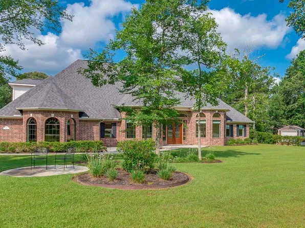 1422 Amber Cv, Willis, TX 77378