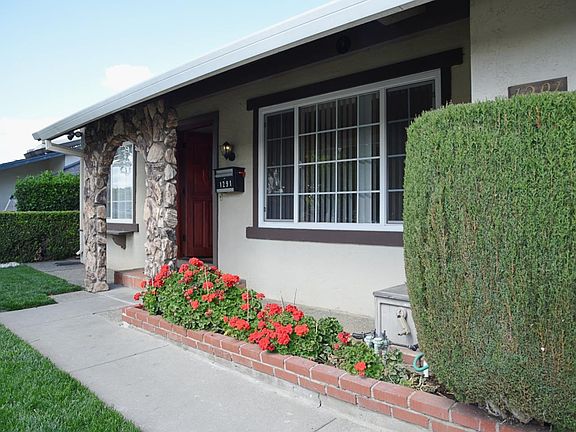 4th image of 1291 Cotterell Dr