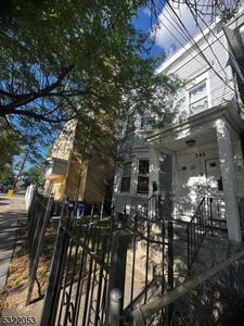 741 Summer Ave, Newark, NJ, 07104