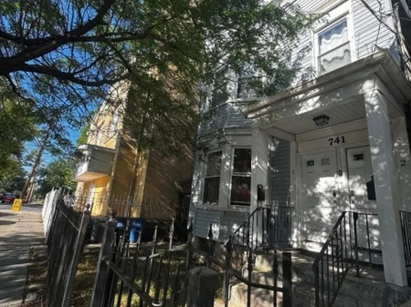 741 Summer Ave, Newark City, NJ 07104