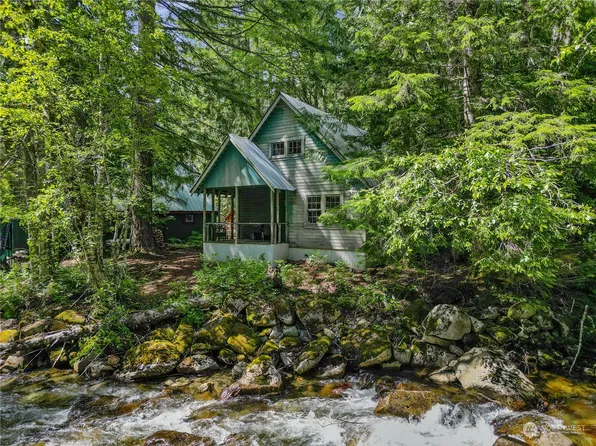 87621 NE 119th Lane, Skykomish, WA 98288