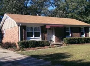 1713 Cedrow Dr, High Point, NC 27260