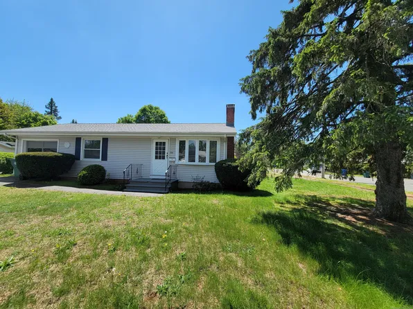 41 Meadow Road, Hamden, CT 06514