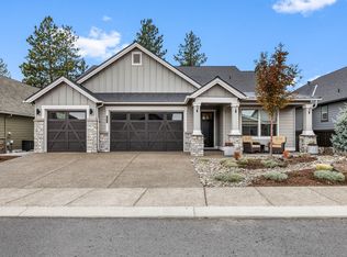3043 NW Hidden Ridge Dr, Bend, OR 97703