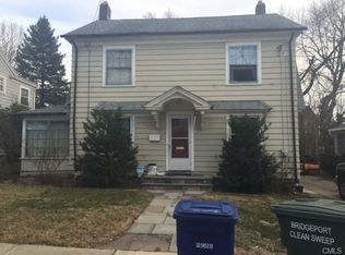 43 Redding Pl, Bridgeport, CT 06604