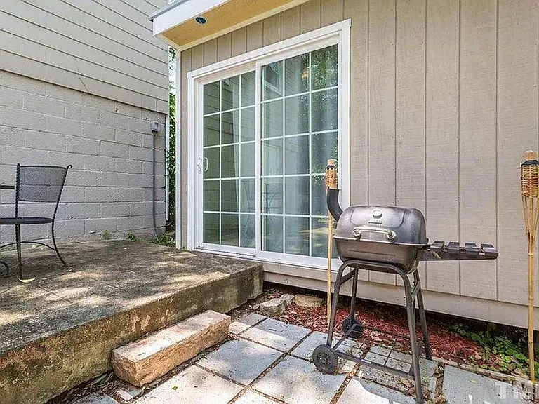 2602 Wayland Dr — Photo 18