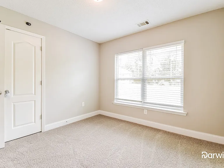 150 McIntosh Dr — Photo 12