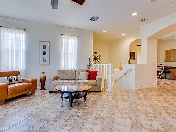 5th image of 9088 Chula Vista St #108-1
