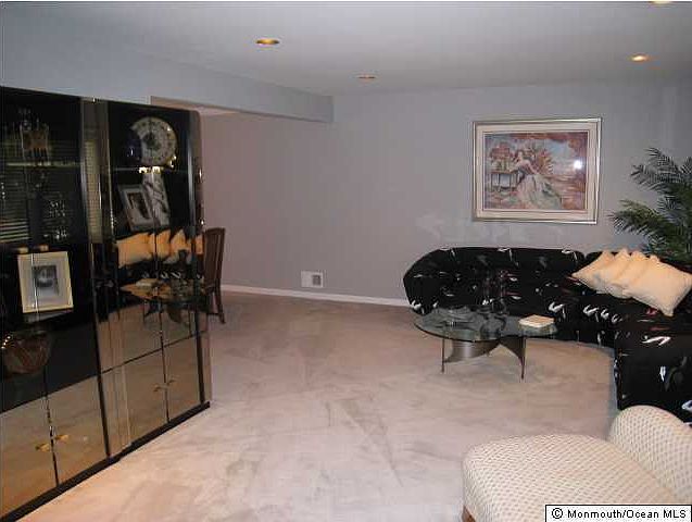 2nd image of 3 Duncan Drive