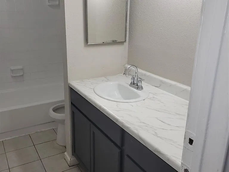 7200 T C Jester Blvd #2403 — Photo 11