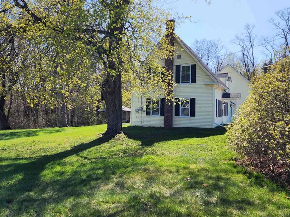 40 Ellis Lane, Claremont, NH 03743