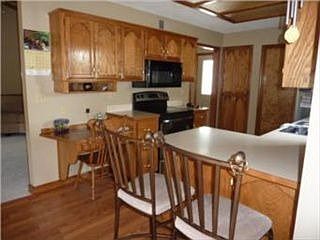 3rd image of 328 NE Dreamweaver Ave