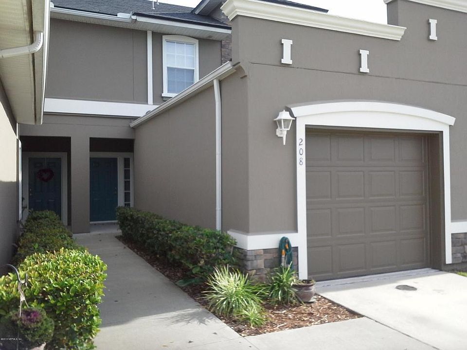 1st image of 208 Leese Dr