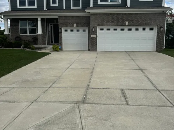 6897 Woodward Way, Plainfield, IN 46168
