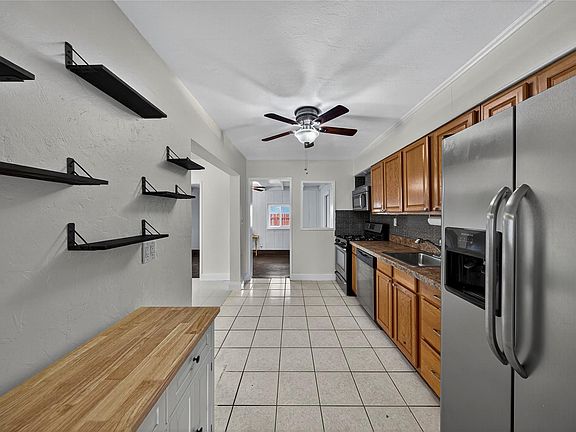 4th image of 5272 NE 4th Terrace