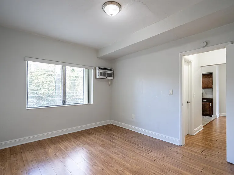 7927 East Dr #264 — Photo 23