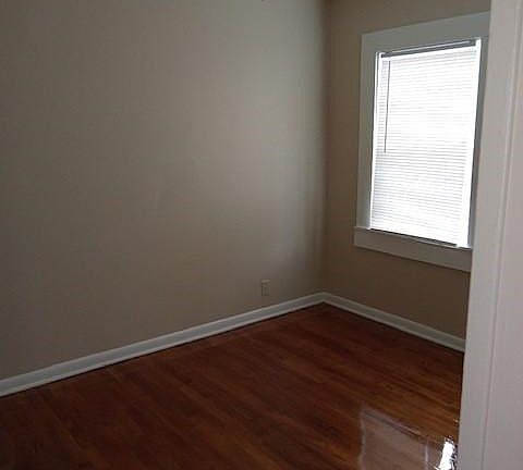 5th image of 2107 Stanford St #B