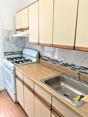 Rented by Virtual Real Estate | media 20