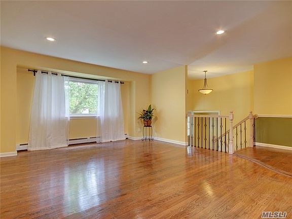 5th image of 78 Croyden Ct