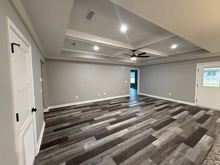 101 Brandi Ave — Photo 3