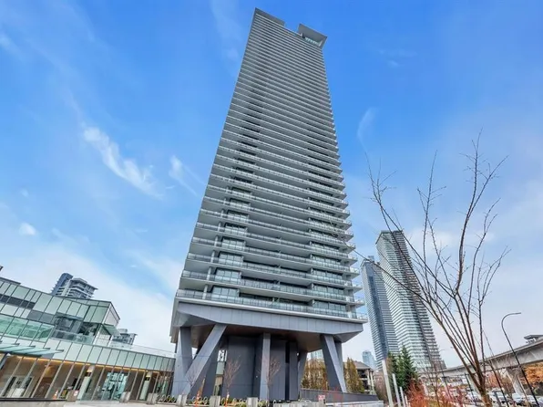 4730 Lougheed Hwy #2306, Burnaby, BC V5C 0M9
