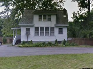 34 Brunswick Rd, Troy, NY 12180