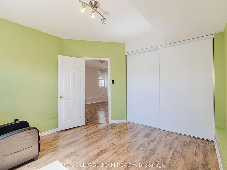 1566 Lisbon St #B — Photo 16