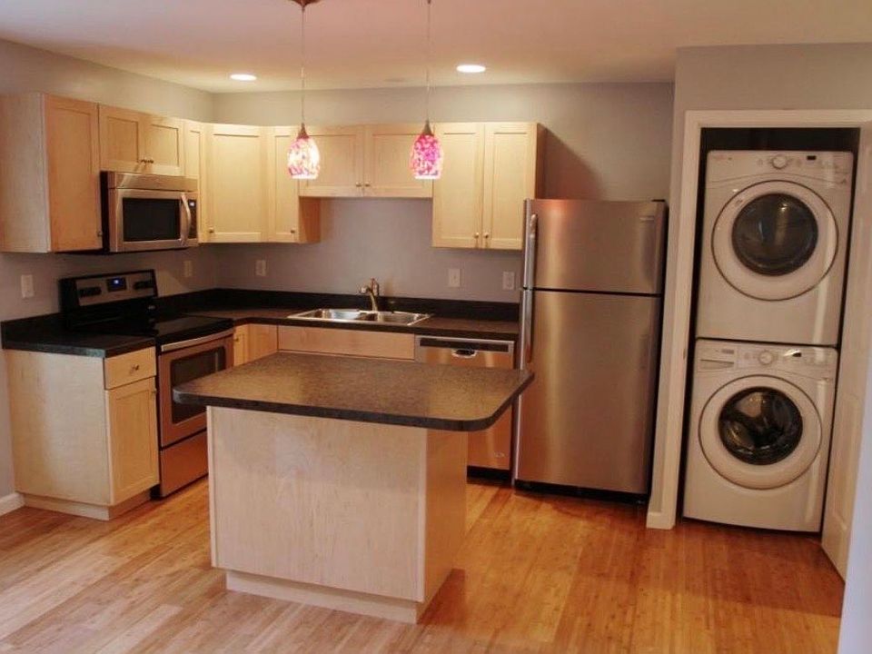 1st image of 23C Pine St #23C